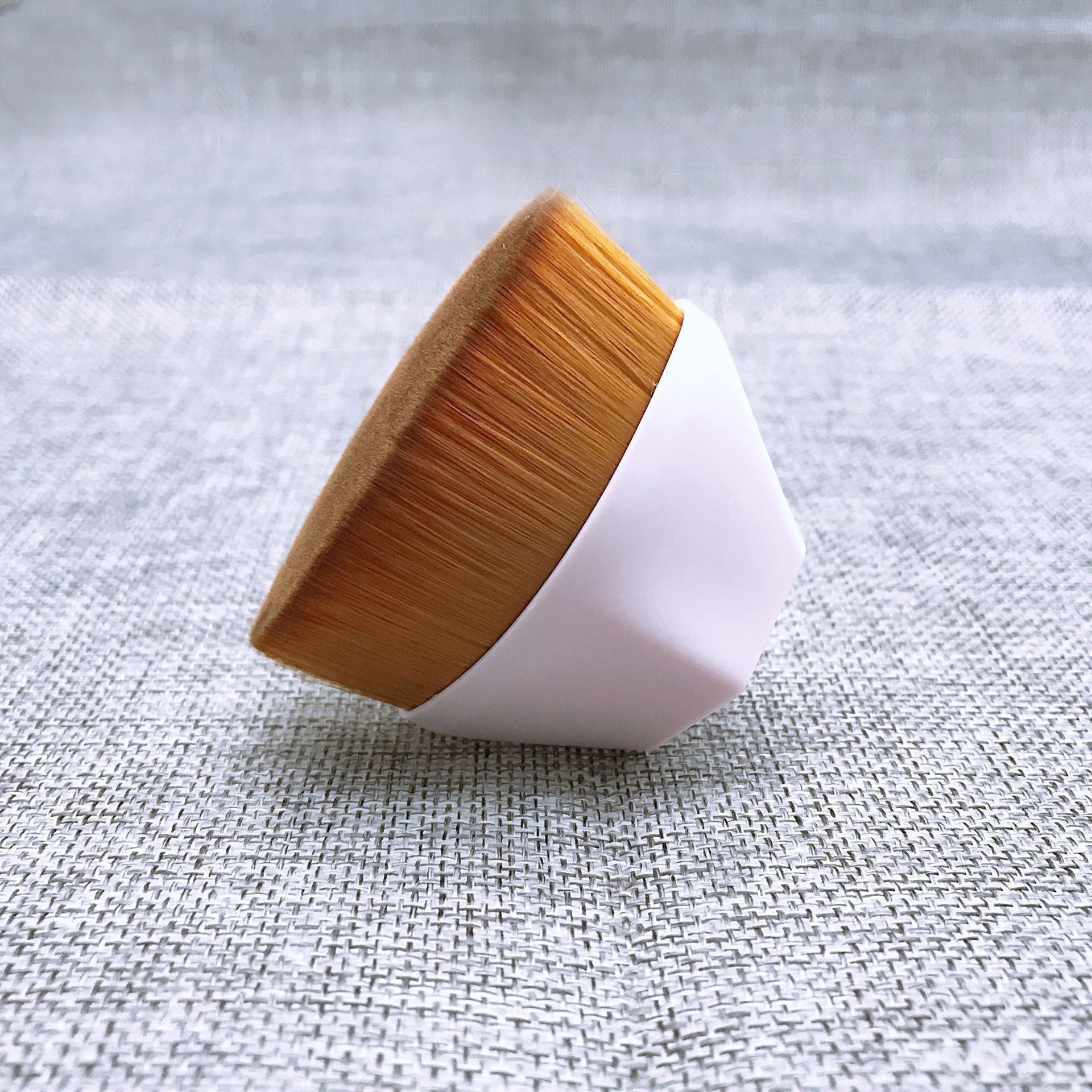 Makeup Foundation Brush Celestique Glow